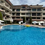 Cozy 1 Bed In Lesso Complex Ravda