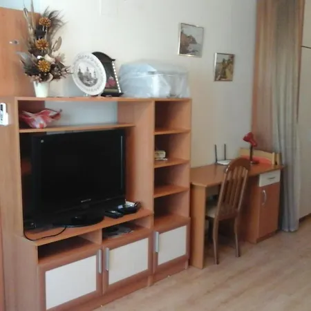 公寓 Cozy 1 Bed In Lesso Complex