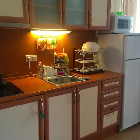 Cozy 1 Bed In Lesso Complex Apartamento
