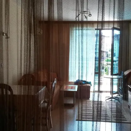 Cozy 1 Bed In Lesso Complex 公寓 *