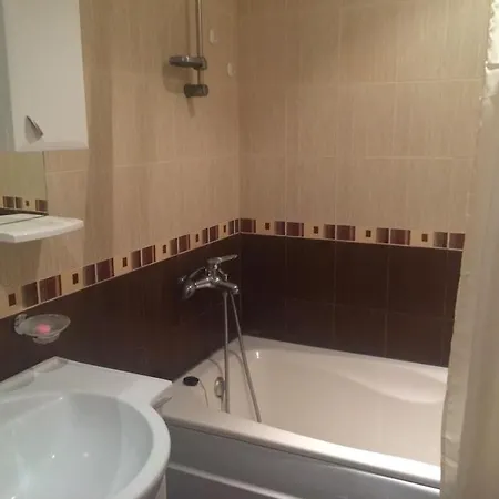 Cozy 1 Bed In Lesso Complex Apartamento Ravda