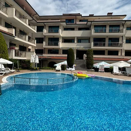 Cozy 1 Bed In Lesso Complex 拉夫达