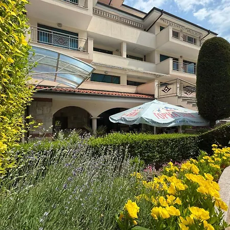 Cozy 1 Bed In Lesso Complex * Ravda