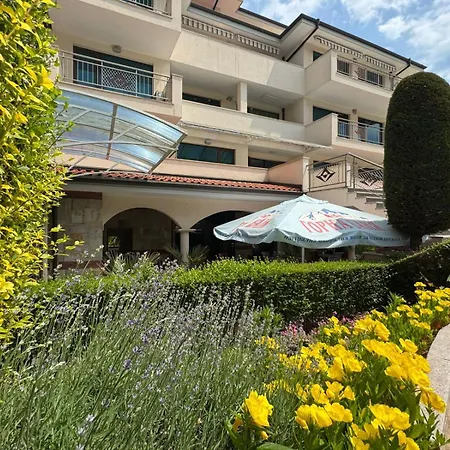 Cozy 1 Bed In Lesso Complex * 拉夫达