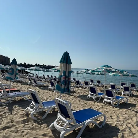 Cozy 1 Bed In Lesso Complex 拉夫达