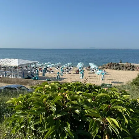 Cozy 1 Bed In Lesso Complex 公寓