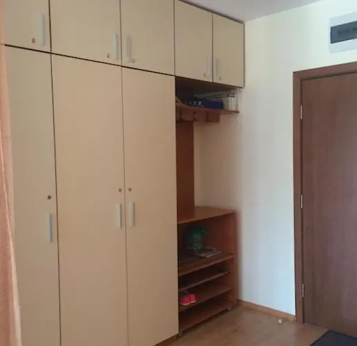 Cozy 1 Bed In Lesso Complex 아파트 라브다