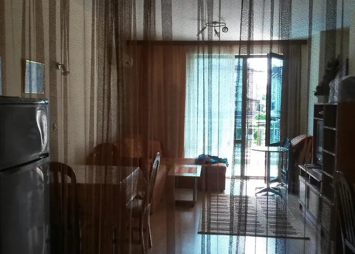 Cozy 1 Bed In Lesso Complex 아파트 *