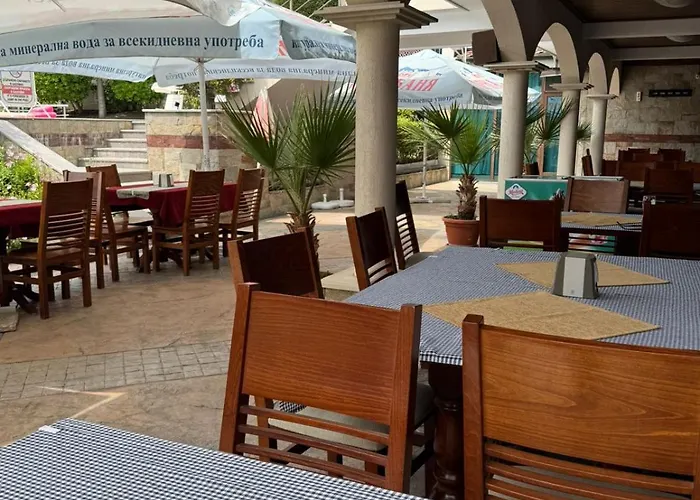 아파트 Cozy 1 Bed In Lesso Complex 라브다