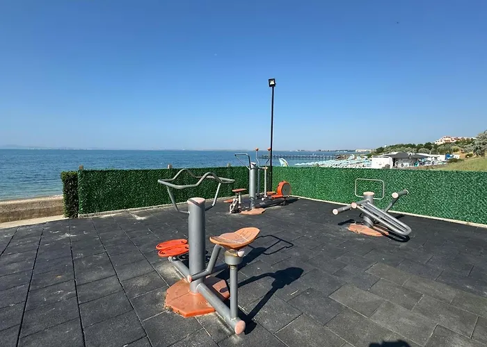 Cozy 1 Bed In Lesso Complex 아파트 라브다