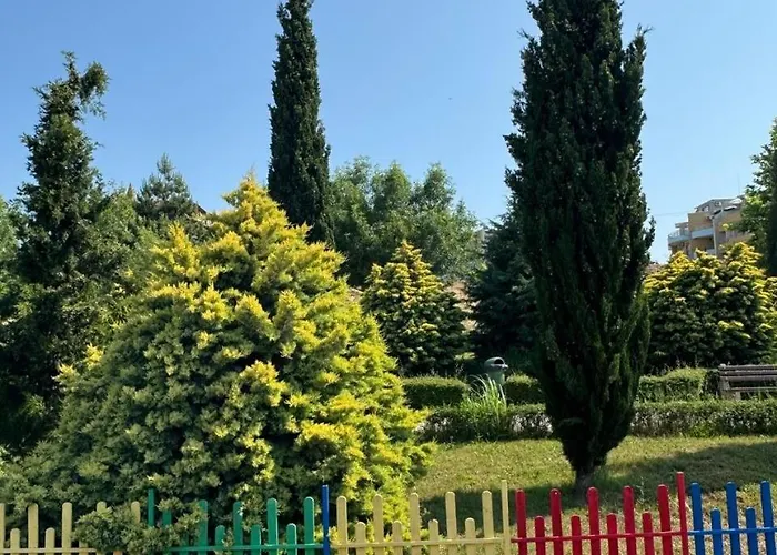 Cozy 1 Bed In Lesso Complex 라브다